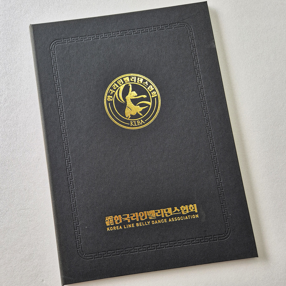 검정 엠보패턴 상장케이스 세로형 SC001856
