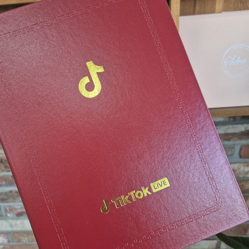 자주 가죽레자 상장케이스 세로형 SC002011