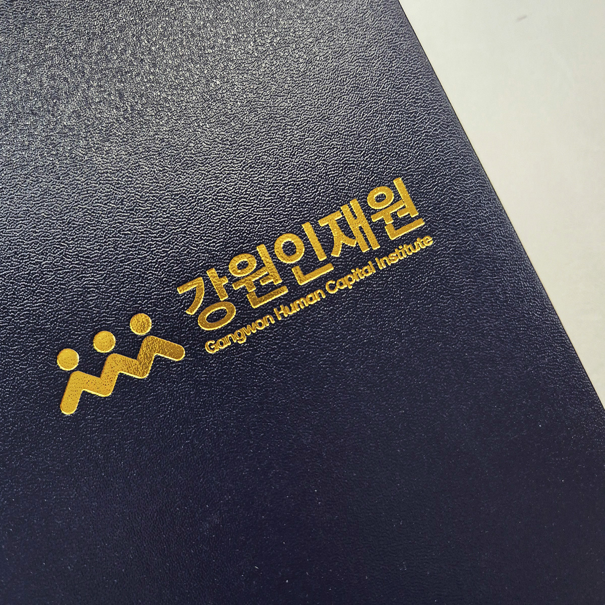 군청 포크르스 상장케이스 세로형 SC002015